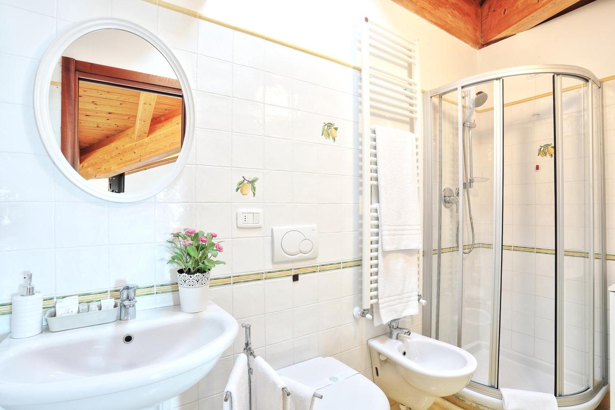Mazzarosa Residence Roseto Degli Abruzzi Eksteriør bilde